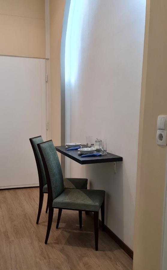 Aparthotel Laaerberg Wina Bagian luar foto