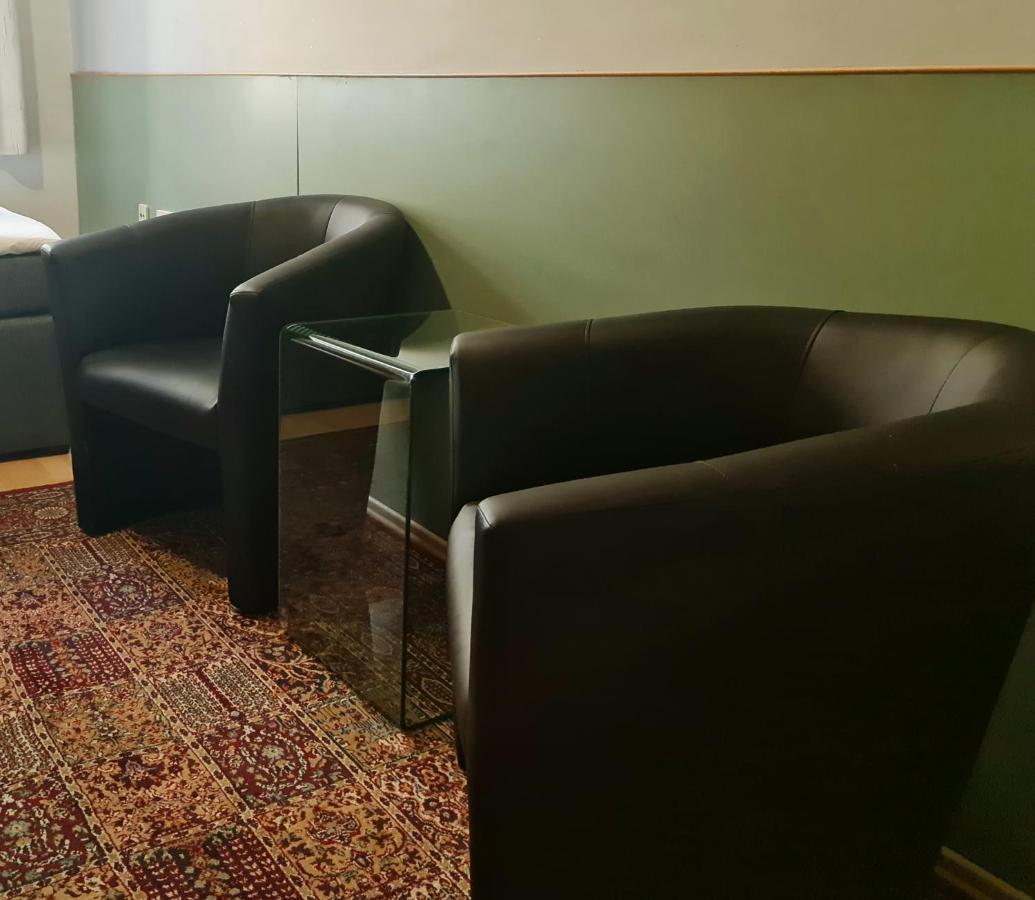Aparthotel Laaerberg Wina Bagian luar foto