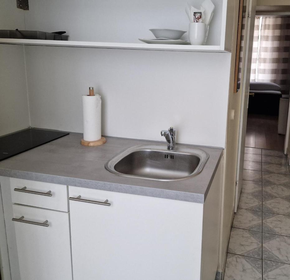 Aparthotel Laaerberg Wina Bagian luar foto